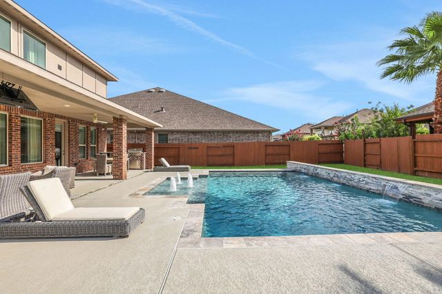 11814 White Flint Ln — Alder Trls Sec 6