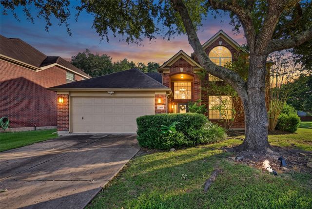 7406 Greatwood Grove Dr — Greatwood Crossing Sec 1