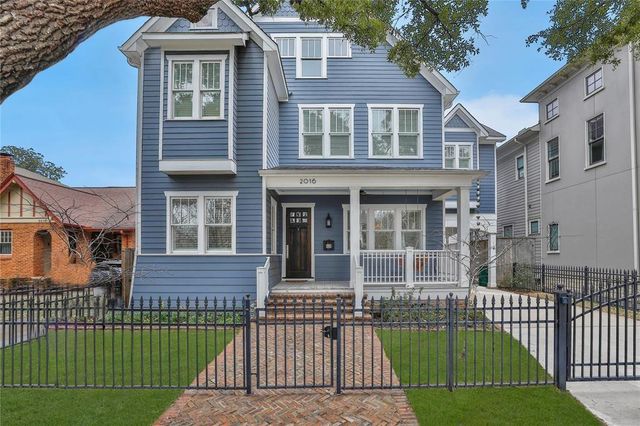 2016 Harvard St — Houston Heights