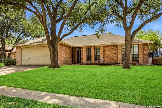 7808 Forest Path — WOODCREST