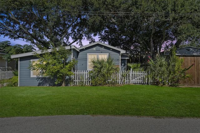2614 59th St — Kinkead Add