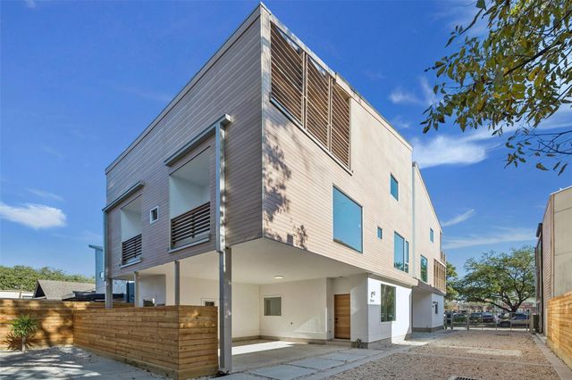 3514 Mount Vernon St — Montrose Add