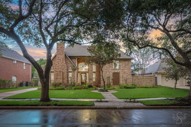 3722 Springhill Ln — Sweetbriar