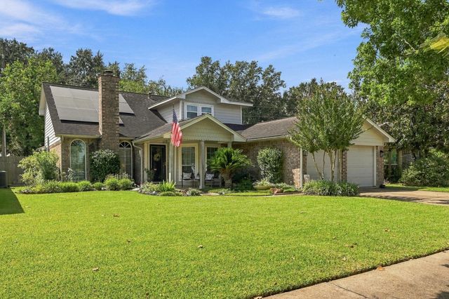 3319 Timber View Dr — Settlers Park