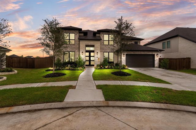 25246 Bamburgh Dr — Katy Court Sec 2