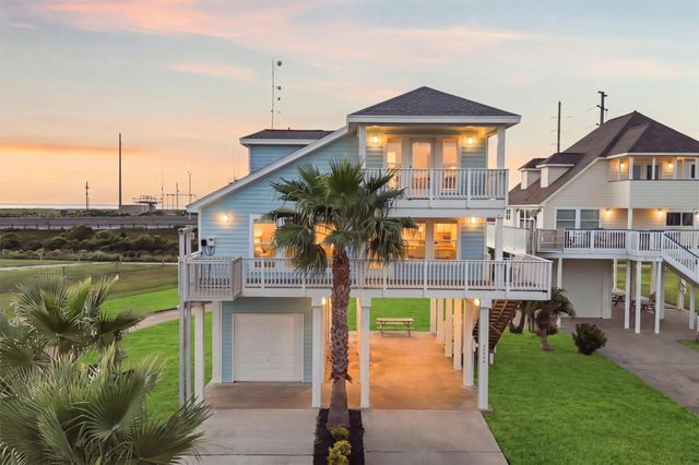 25246 Intrepid Ln — Playa San Luis 88