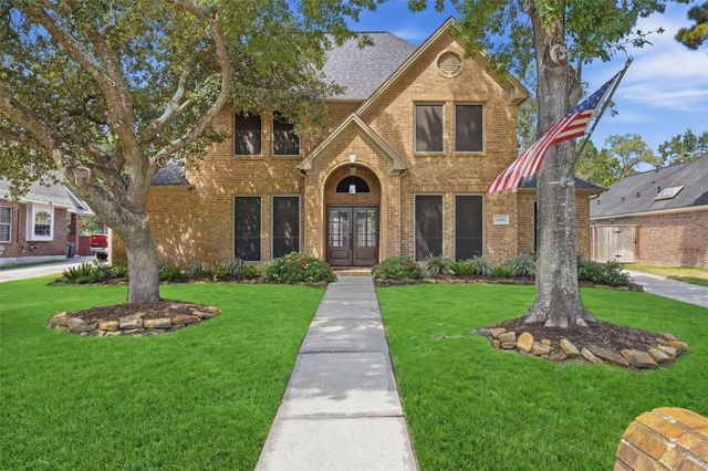 4307 Brook Shadow Dr — Greentree Village Sec 06