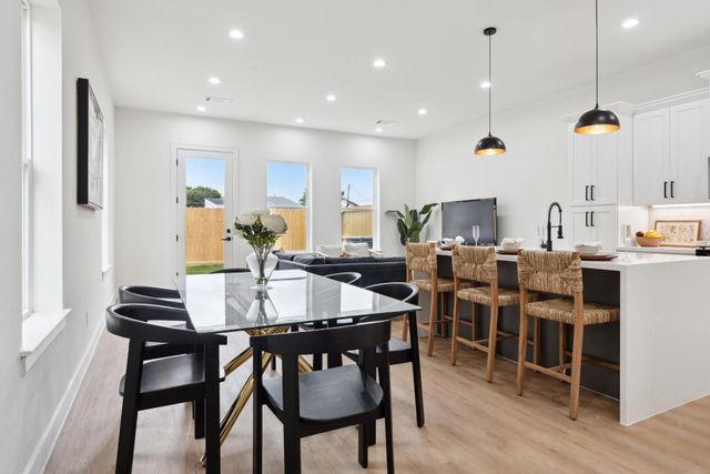 6408 Foster St — Brick & Stone/Foster