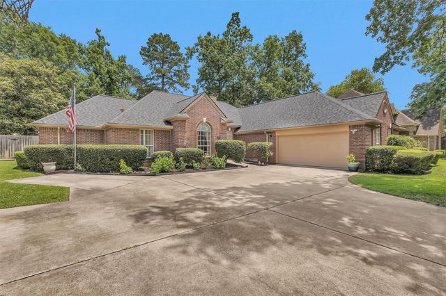 529 Stephen F Austin Dr — River Plantation 09