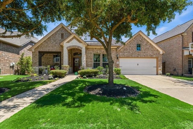 19707 Hubbard Creek Ct — Towne Lake