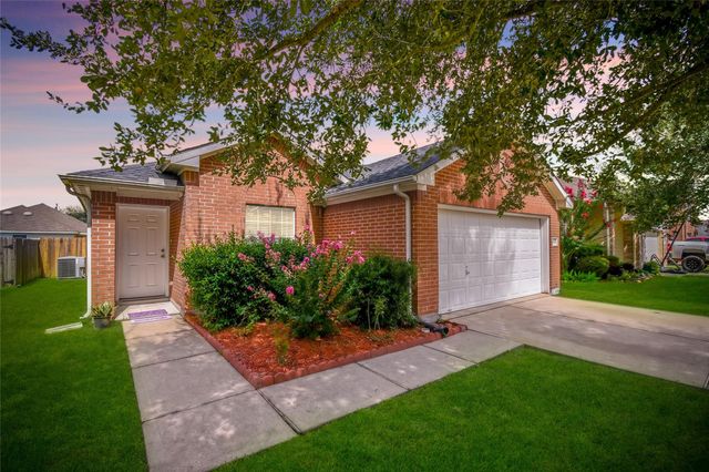 2319 Blue Reef Dr — Lakes/Mason Park Sec 01