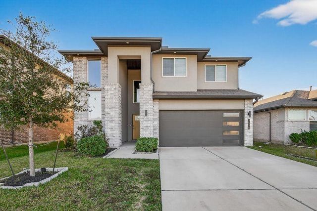 7538 Keystone Blossom Trl — Lakeview Retreat