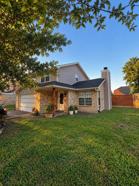 6919 Eagle Ridge Dr — Highland Creek Village Sec 01