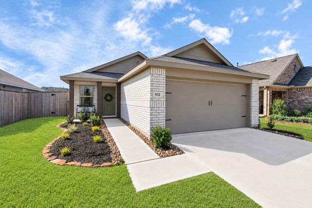 932 Gentle Moss Dr — Magnolia Ridge