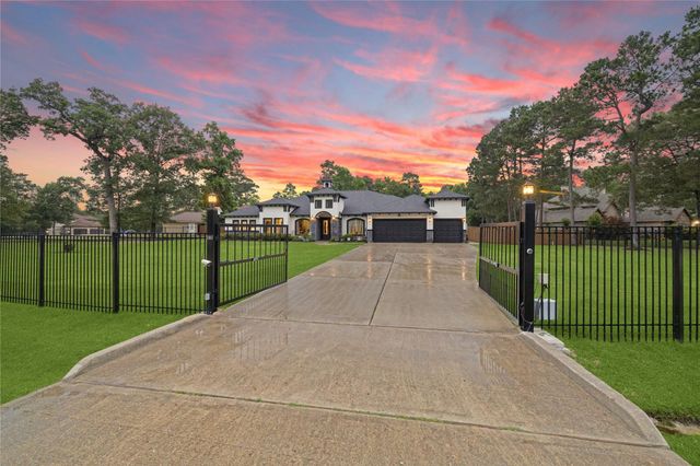 27303 E Benders Landing Blvd — Benders Landing