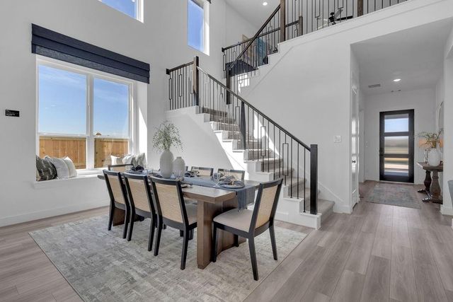 2244 Inglenook Grove Dr — Sunterra