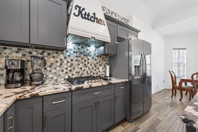17503 Deer Creek Dr — CREEK MANOR