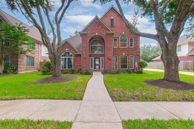 633 Clarenda Falls Dr — Blakely Bend Sec 1