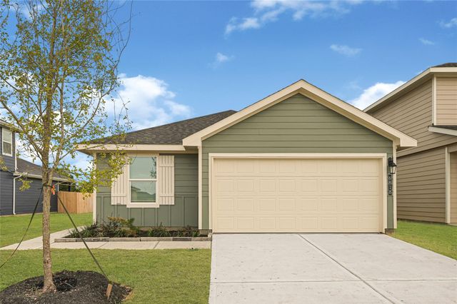 6727 Canyon Breeze Dr — Holly Ridge