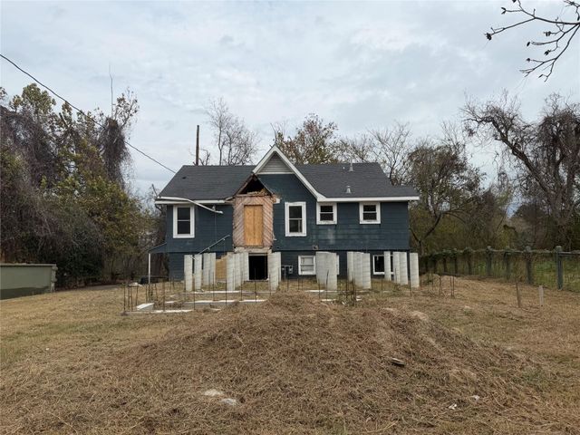 611 Mathis St — Brooke Smith
