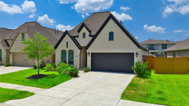 8827 Harbor Pines Dr — Marvida Sec 25