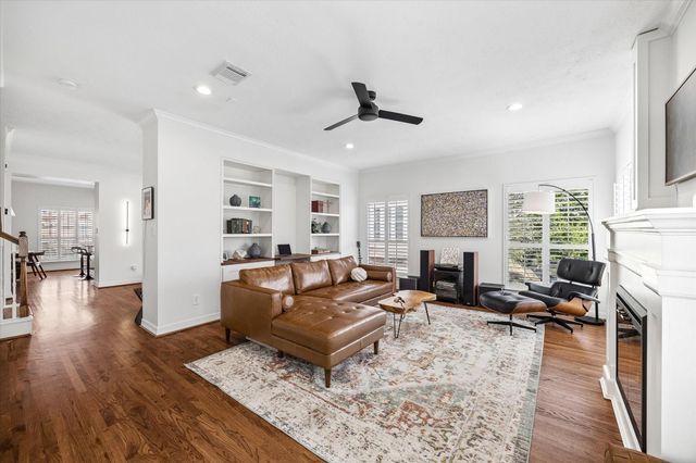1703 Stacy Crst — Enclave On T C Jester