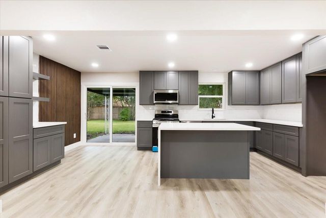 3414 Trelawney Dr — Twin Creek Woods Pearland