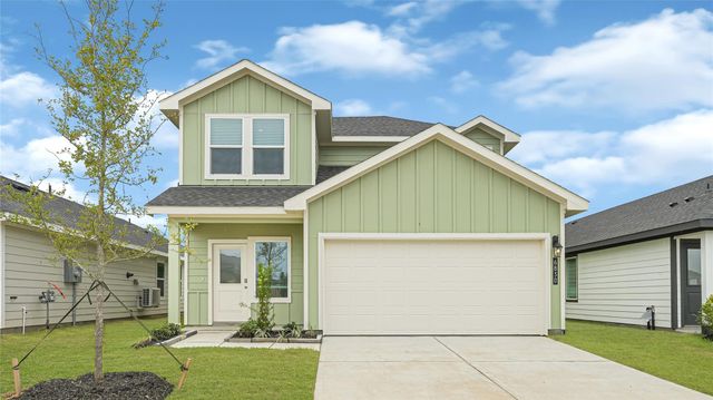 6827 Canyon Breeze Dr — Holly Ridge