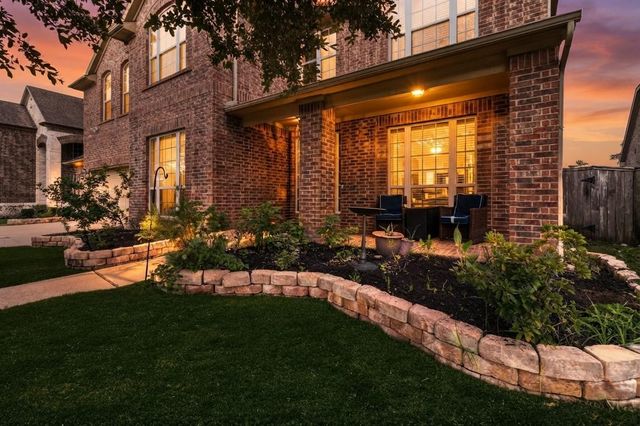 25611 Kearsley Dr — Monterrey At Willowbend