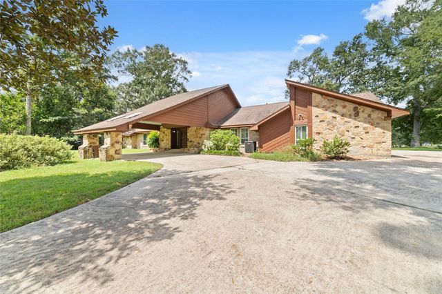 601 Brandon Rd — River Plantation