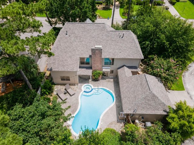 8412 Hidden Trail Ln — Memorial Northwest Sec 11