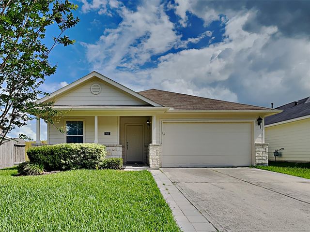911 Lancaster Lake Dr — Imperial Garden Sec 01