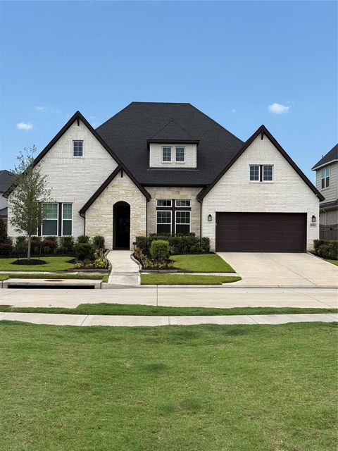 9911 Deep Water Dr — Sienna