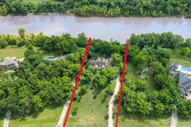 3215 Wellspring Lake Dr — Weston Lakes