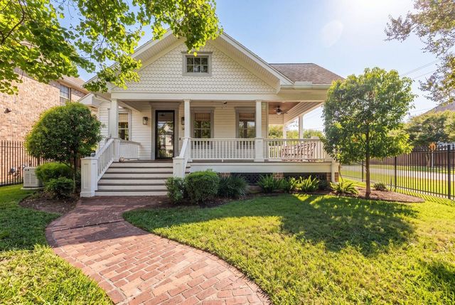1441 Waverly St — Houston Heights
