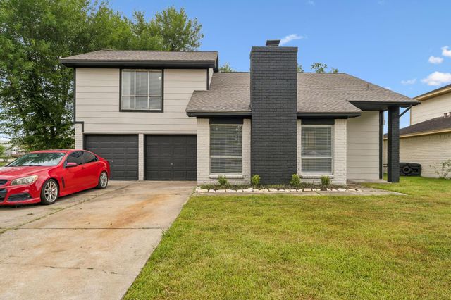 10803 Sageriver Dr — Kirkwood South Sec 06