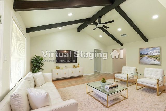 2158 Beaver Bend Rd — Heather Glen Sec 02