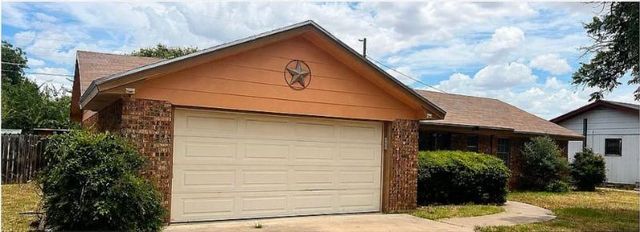 38 Dellwood Dr — River Terrace Add