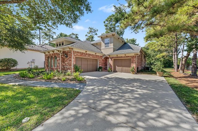 1219 Hamlet Way — Barrington Sec 02