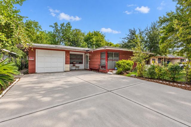 6051 Willow Glen Dr — Edgewood Sec 06