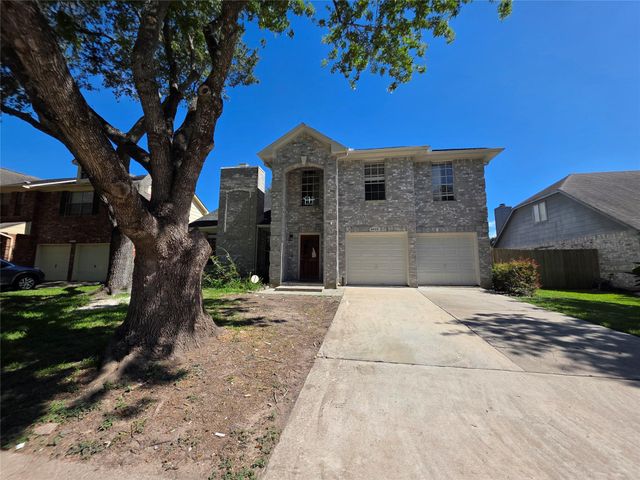 4435 Girl Scout Ln — Heritage Park