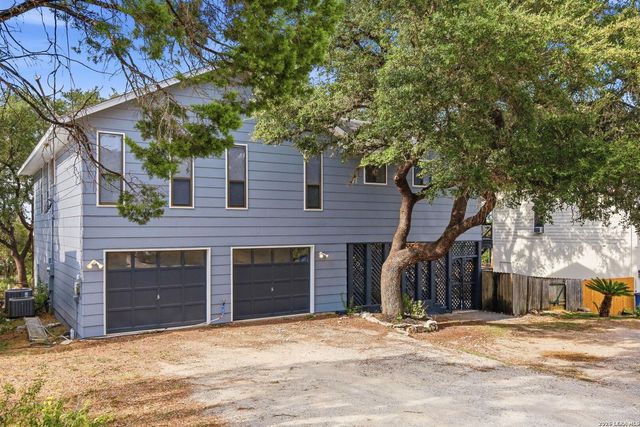 603 BARBARA DR — VILLAGE WEST