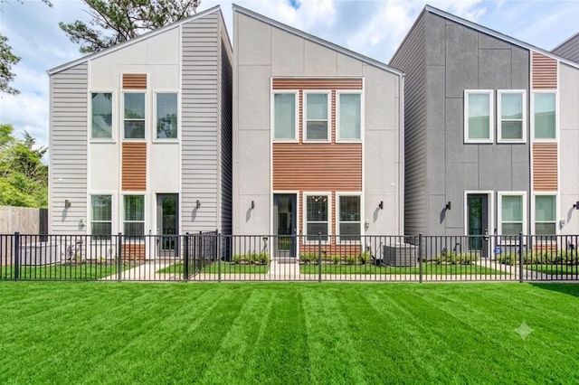 564 Janisch Rd — Independence Gardens