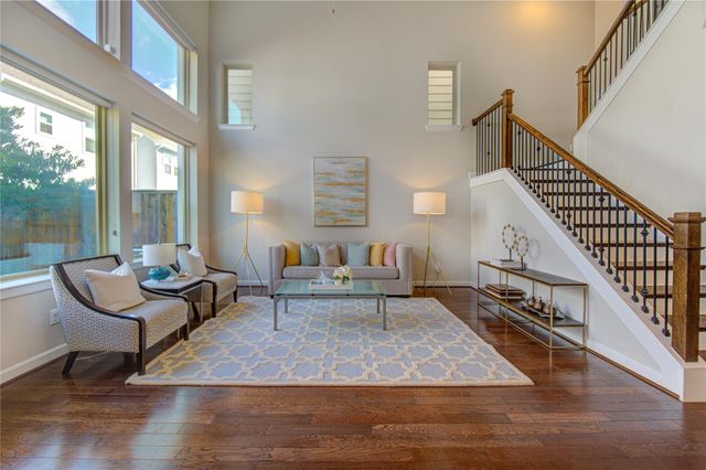 8812 Narrow Leaf St — Knoll Landing