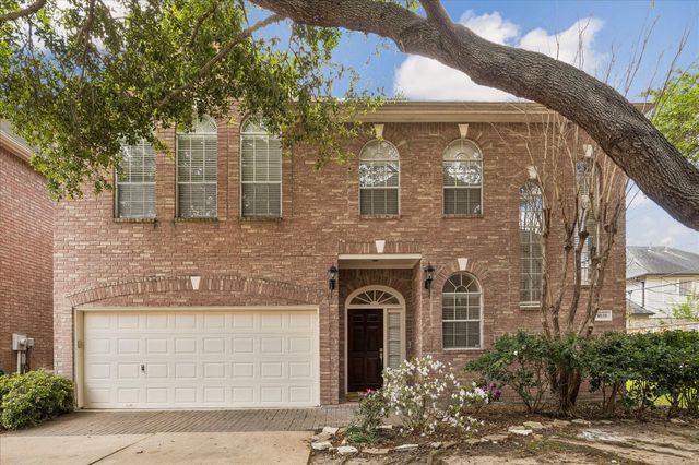 5638 Avalon Way — Avalon Circle