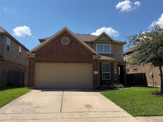 8223 Quiet Prairie Trl — Edgewood Village Sec 4