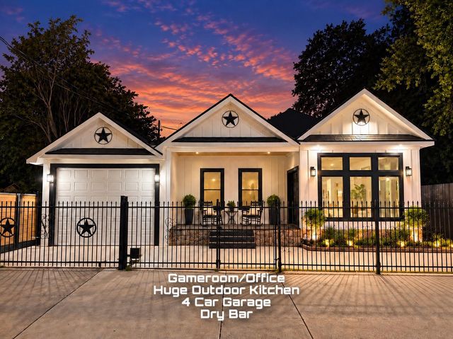 7644 Avenue F — Magnolia Park