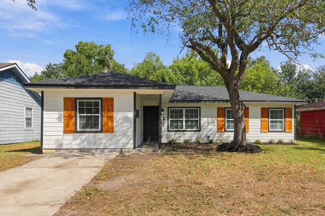 6139 Westover St — Belfort Park Sec 01