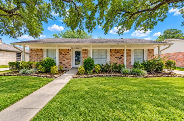11323 Sagetrail Dr — Sagemont Sec 10