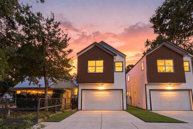 1521 Armada Dr — Armada Villas